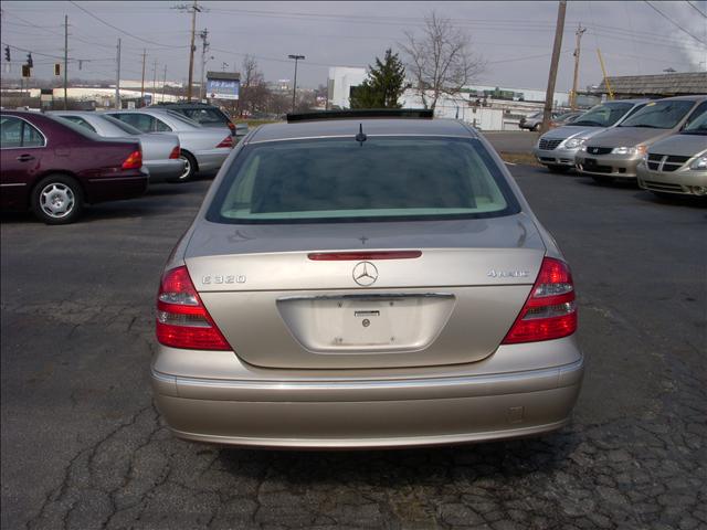 2005 Mercedes-Benz E Class Technology Package