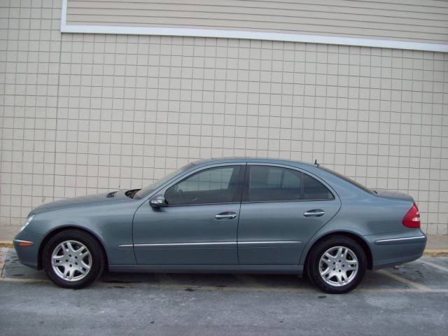 2006 Mercedes-Benz E Class 3.5 SE Coupe 2D