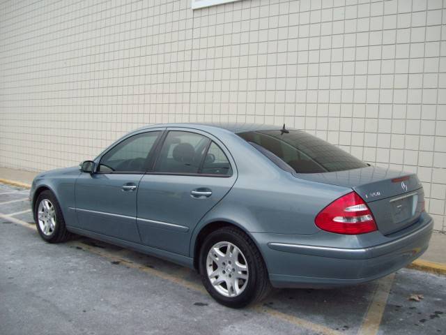 2006 Mercedes-Benz E Class 3.5 SE Coupe 2D