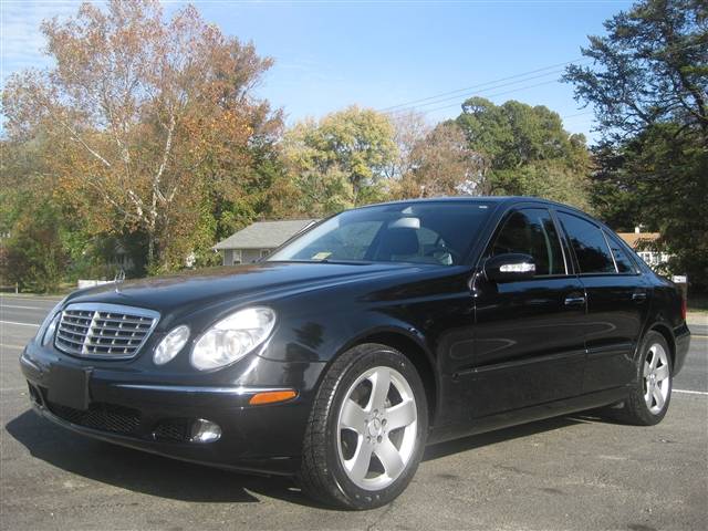 2006 Mercedes-Benz E Class SLT W/ Hemi