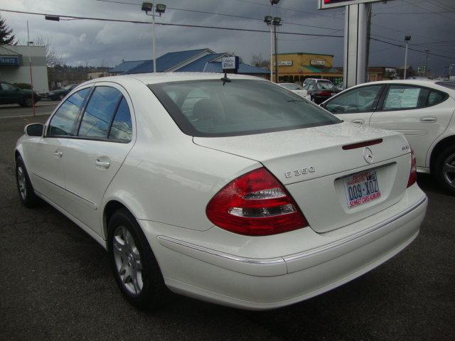 2006 Mercedes-Benz E Class Coupe