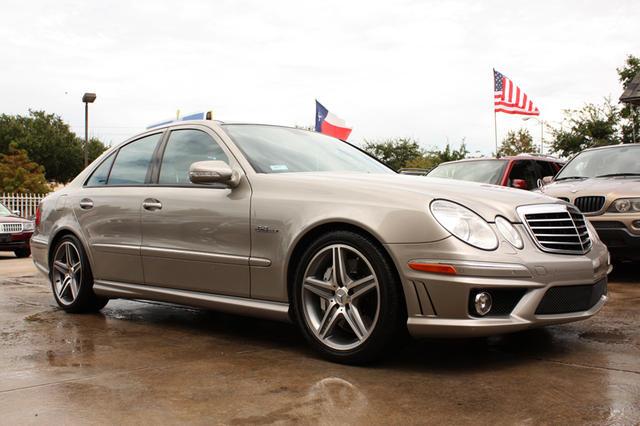 2007 Mercedes-Benz E Class 4dr Sdn GLS Turbo Manual