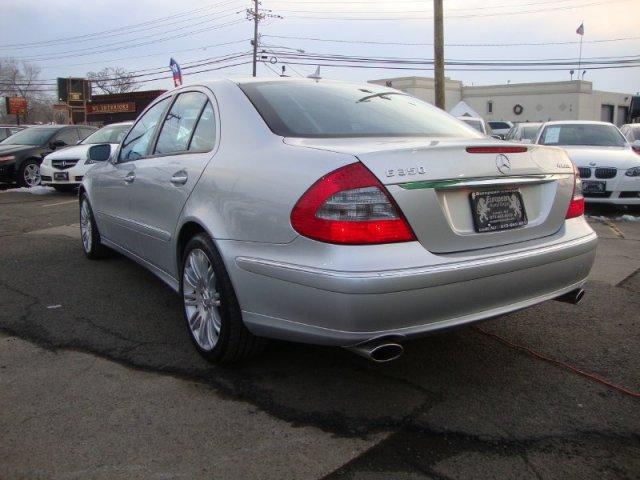 2007 Mercedes-Benz E Class MAN S PZEV