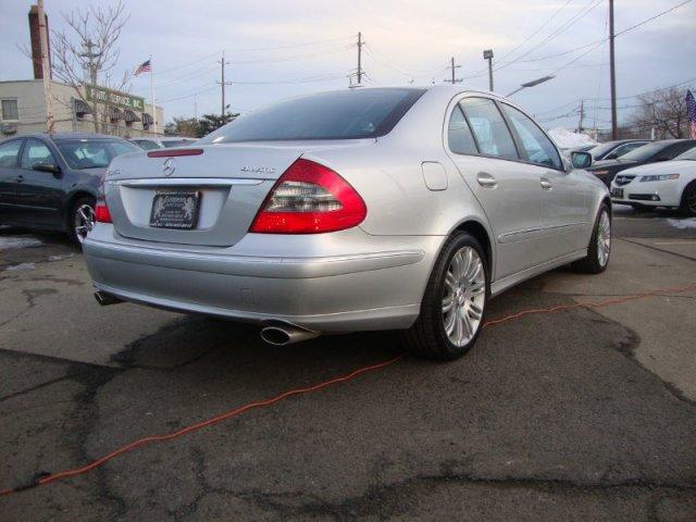 2007 Mercedes-Benz E Class MAN S PZEV