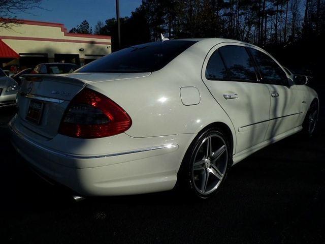 2008 Mercedes-Benz E Class 4dr SL V6 AWD