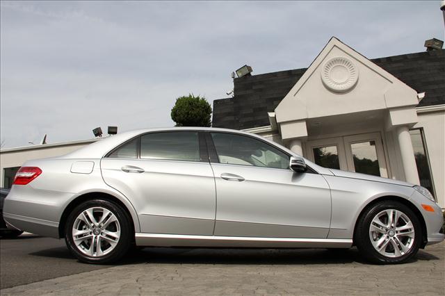 2010 Mercedes-Benz E Class SE Sport