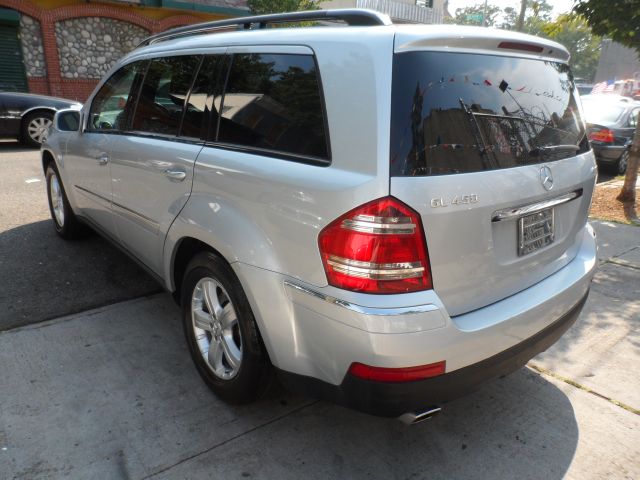 2007 Mercedes-Benz GL-Class MEGA CAB Truck