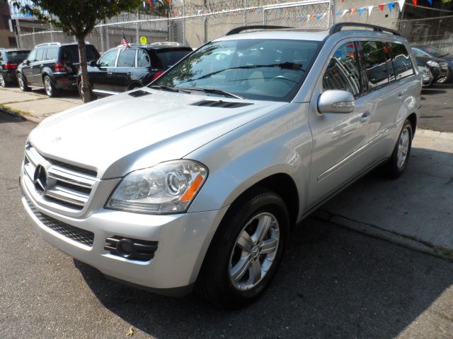 2007 Mercedes-Benz GL-Class MEGA CAB Truck