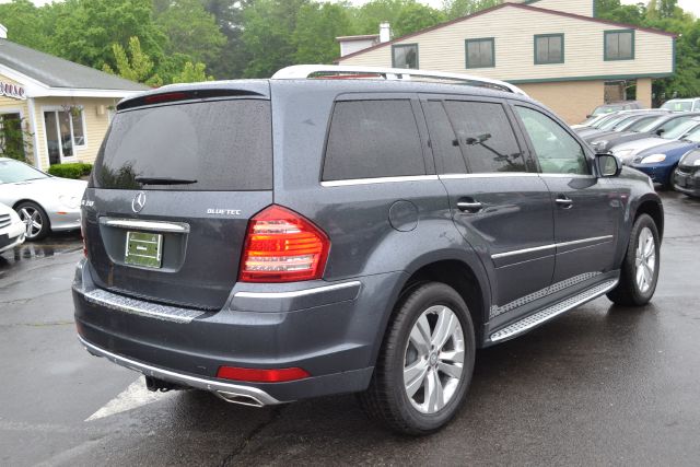 2010 Mercedes-Benz GL-Class SE Sedan AT