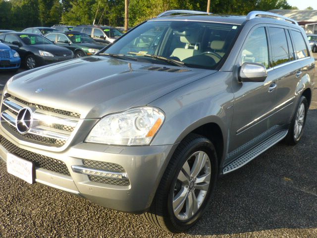 2010 Mercedes-Benz GL-Class SE Sedan AT