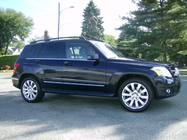 2010 Mercedes-Benz GLK-Class XLT, Lifted 8, 4x4