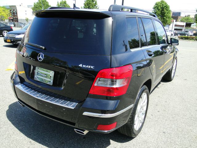 2011 Mercedes-Benz GLK-Class XLT, Lifted 8, 4x4