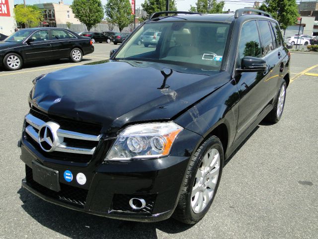 2011 Mercedes-Benz GLK-Class XLT, Lifted 8, 4x4