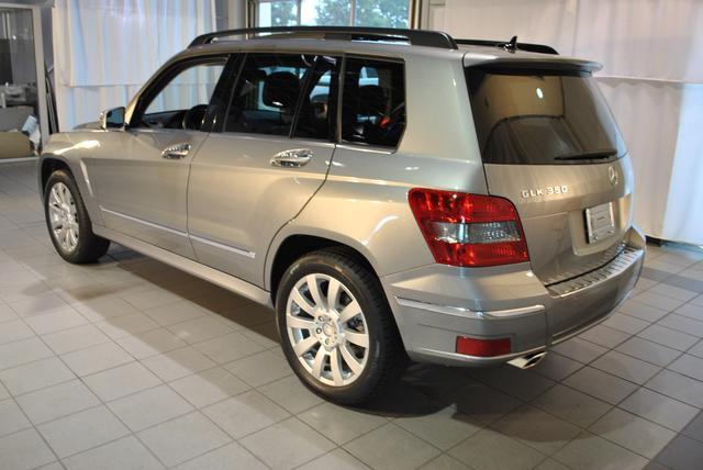 2012 Mercedes-Benz GLK-Class XLT, Lifted 8, 4x4