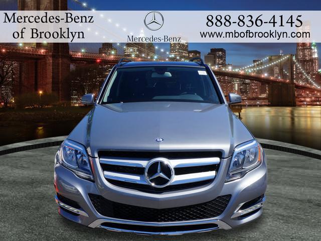 2013 Mercedes-Benz GLK-Class 320 W/ Sunroof