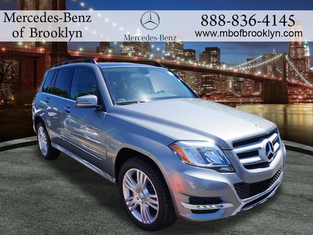 2013 Mercedes-Benz GLK-Class 320 W/ Sunroof