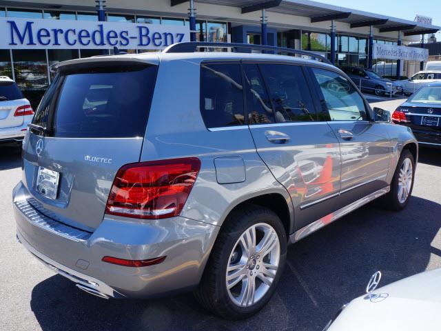 2013 Mercedes-Benz GLK-Class 320 W/ Sunroof