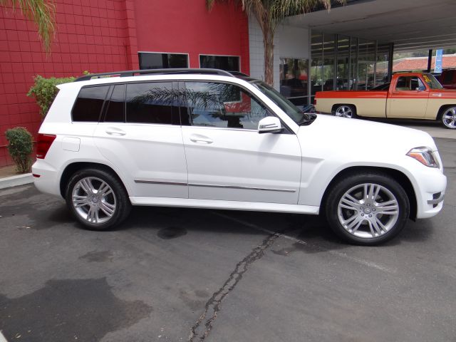 2013 Mercedes-Benz GLK-Class XLT, Lifted 8, 4x4