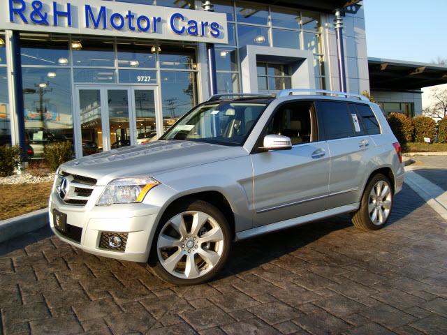 2011 Mercedes-Benz GLK Class C230 1.8K