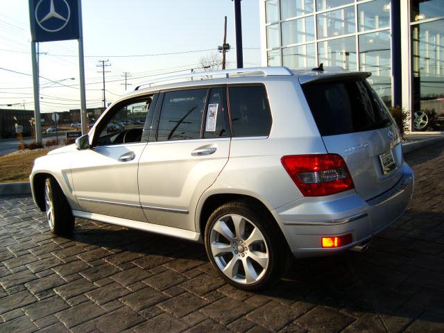 2011 Mercedes-Benz GLK Class C230 1.8K