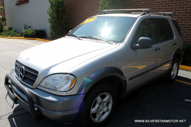 1998 Mercedes-Benz M-Class AWD Wagon Automatic VERY NICE