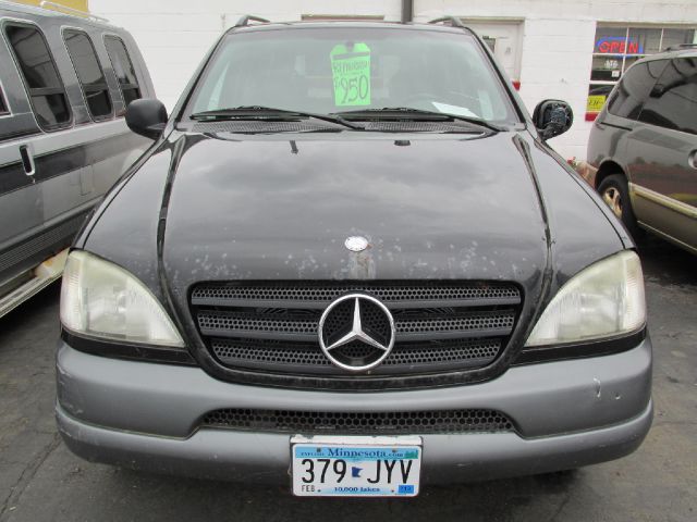 1998 Mercedes-Benz M-Class AWD Wagon Automatic VERY NICE