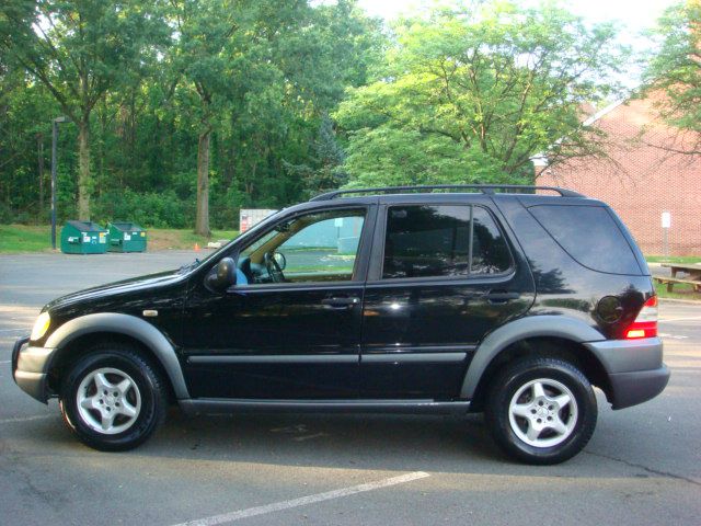 1998 Mercedes-Benz M-Class AWD Wagon Automatic VERY NICE