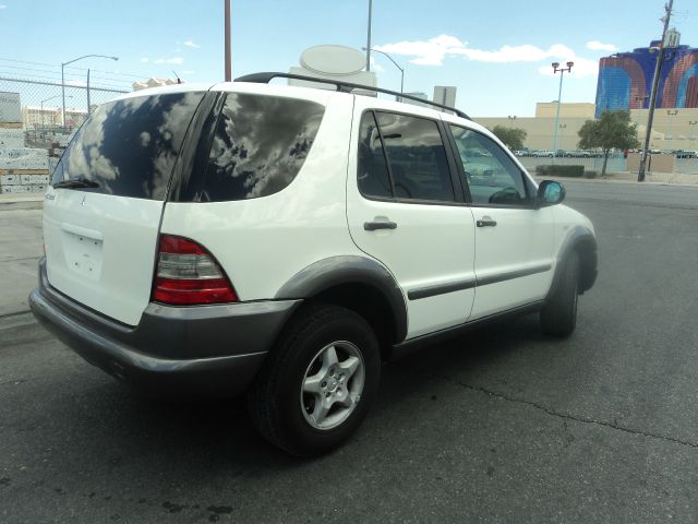 1998 Mercedes-Benz M-Class Regular Cab 4WD