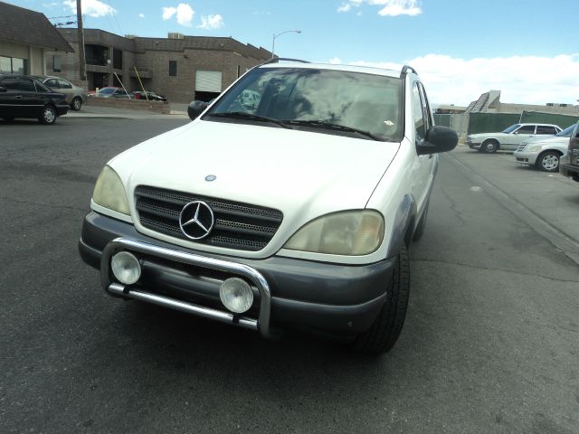 1998 Mercedes-Benz M-Class Regular Cab 4WD