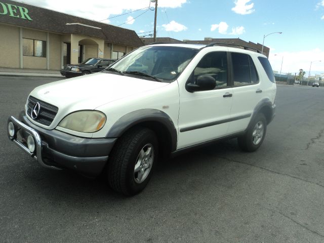 1998 Mercedes-Benz M-Class Regular Cab 4WD