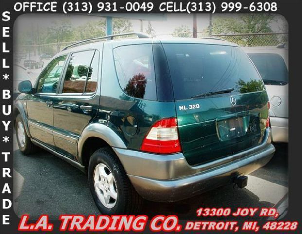 1999 Mercedes-Benz M-Class AWD Wagon Automatic VERY NICE