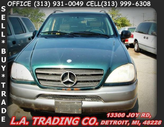 1999 Mercedes-Benz M-Class AWD Wagon Automatic VERY NICE