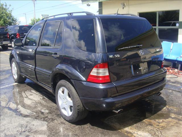 2000 Mercedes-Benz M-Class SLT Crew Cab Long Bed 4WD