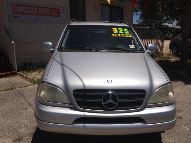 2000 Mercedes-Benz M-Class AWD Wagon Automatic VERY NICE