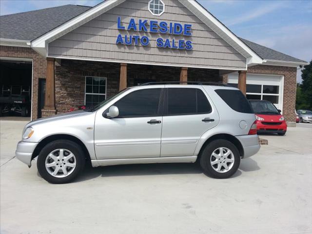 2001 Mercedes-Benz M-Class Navigation W/premium PLUS