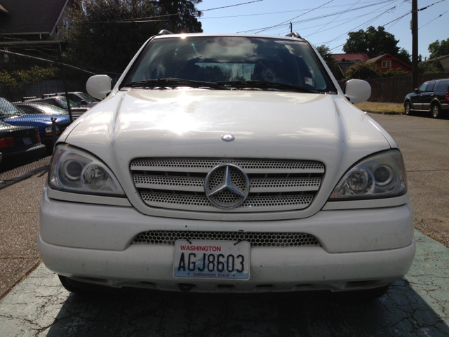 2001 Mercedes-Benz M-Class AWD Wagon Automatic VERY NICE