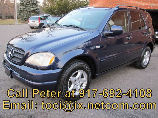 2001 Mercedes-Benz M-Class AWD Wagon Automatic VERY NICE