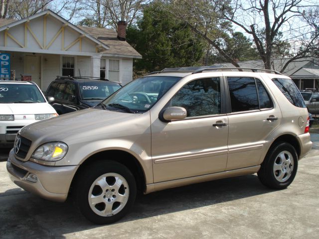 2002 Mercedes-Benz M-Class AWD Wagon Automatic VERY NICE