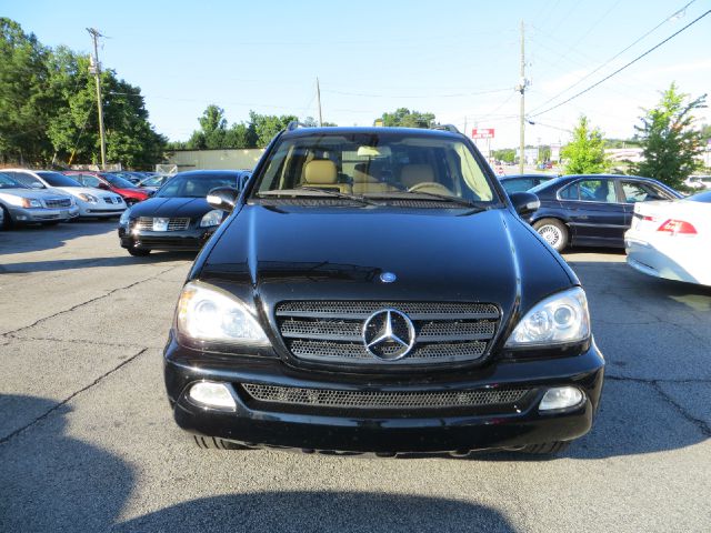 2002 Mercedes-Benz M-Class AWD Wagon Automatic VERY NICE