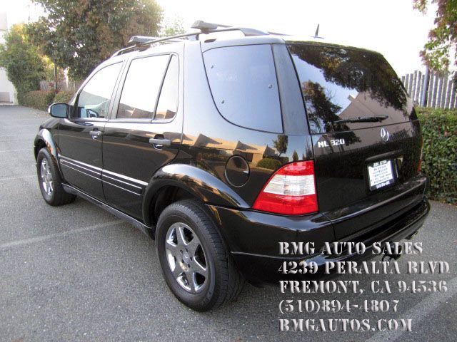 2002 Mercedes-Benz M-Class AWD Wagon Automatic VERY NICE