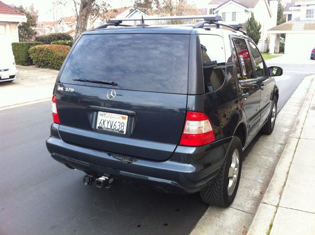 2002 Mercedes-Benz M-Class AWD Wagon Automatic VERY NICE