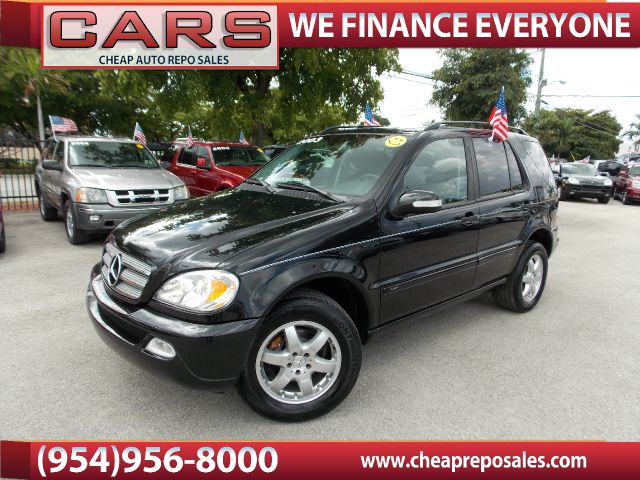 2003 Mercedes-Benz M-Class SES 5dr