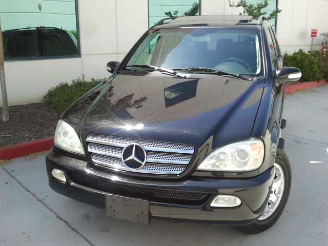 2003 Mercedes-Benz M-Class E350 Bluetec