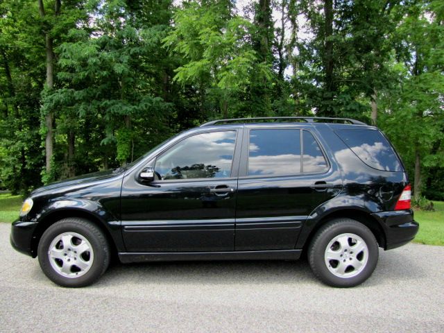 2004 Mercedes-Benz M-Class SES 5dr