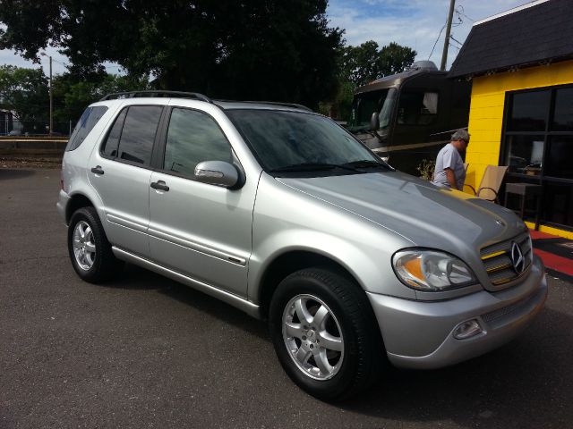 2004 Mercedes-Benz M-Class SES 5dr