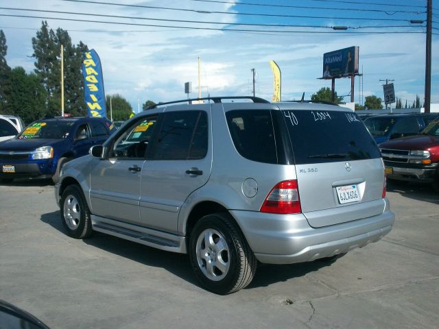 2004 Mercedes-Benz M-Class SES 5dr