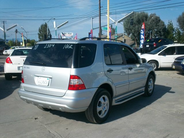 2004 Mercedes-Benz M-Class SES 5dr