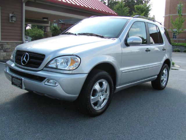 2004 Mercedes-Benz M-Class SES 5dr