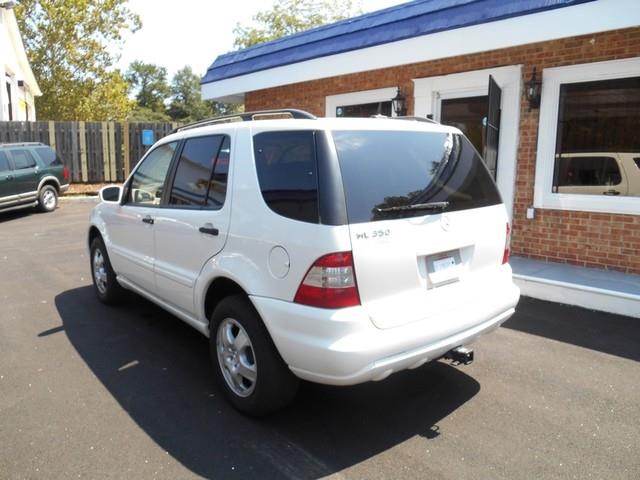 2004 Mercedes-Benz M-Class Srt-8