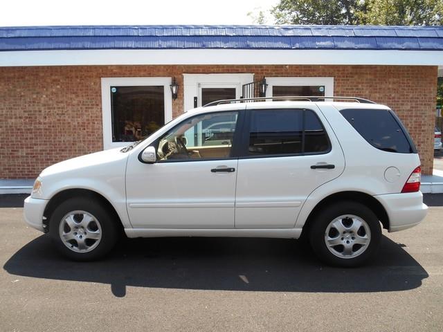 2004 Mercedes-Benz M-Class Srt-8